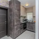 Lucica Apartman