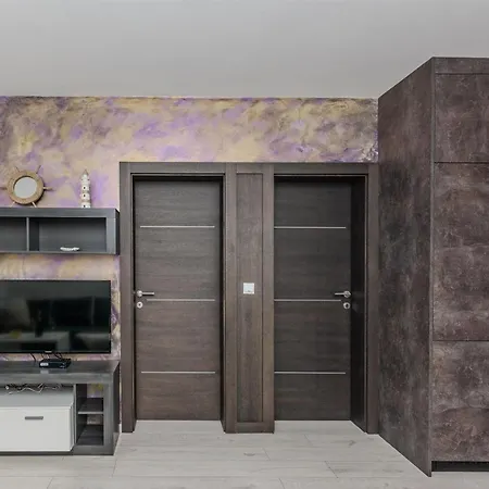 Apartment Lucica